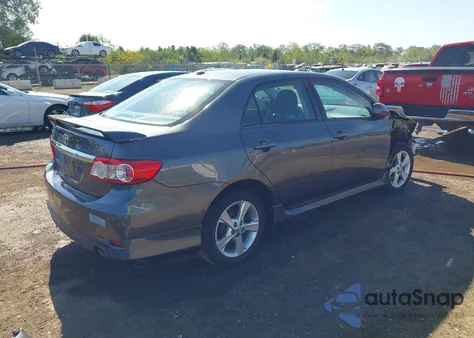 2012 Toyota Corolla S z USA, uszkodzony, nr VIN 2T1BU4EE2CC849324
